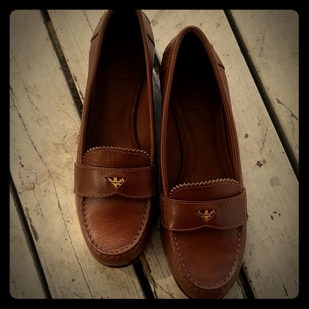 NWOT Tory Burch "pennie" Penny Loafer size 8
